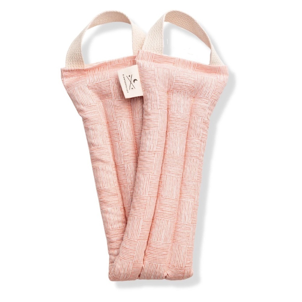 βΌοΈRAREβΌοΈπΈSLOW NORTHπΈπ₯NWOTπ₯Neck Wrap in Pink Pajamas